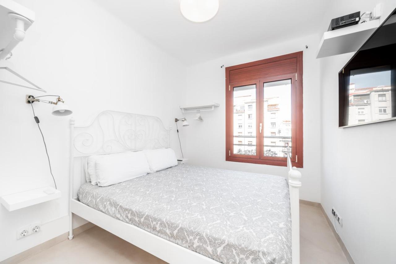 Apartamentos Gran Via 732 Barcelona Eksteriør billede