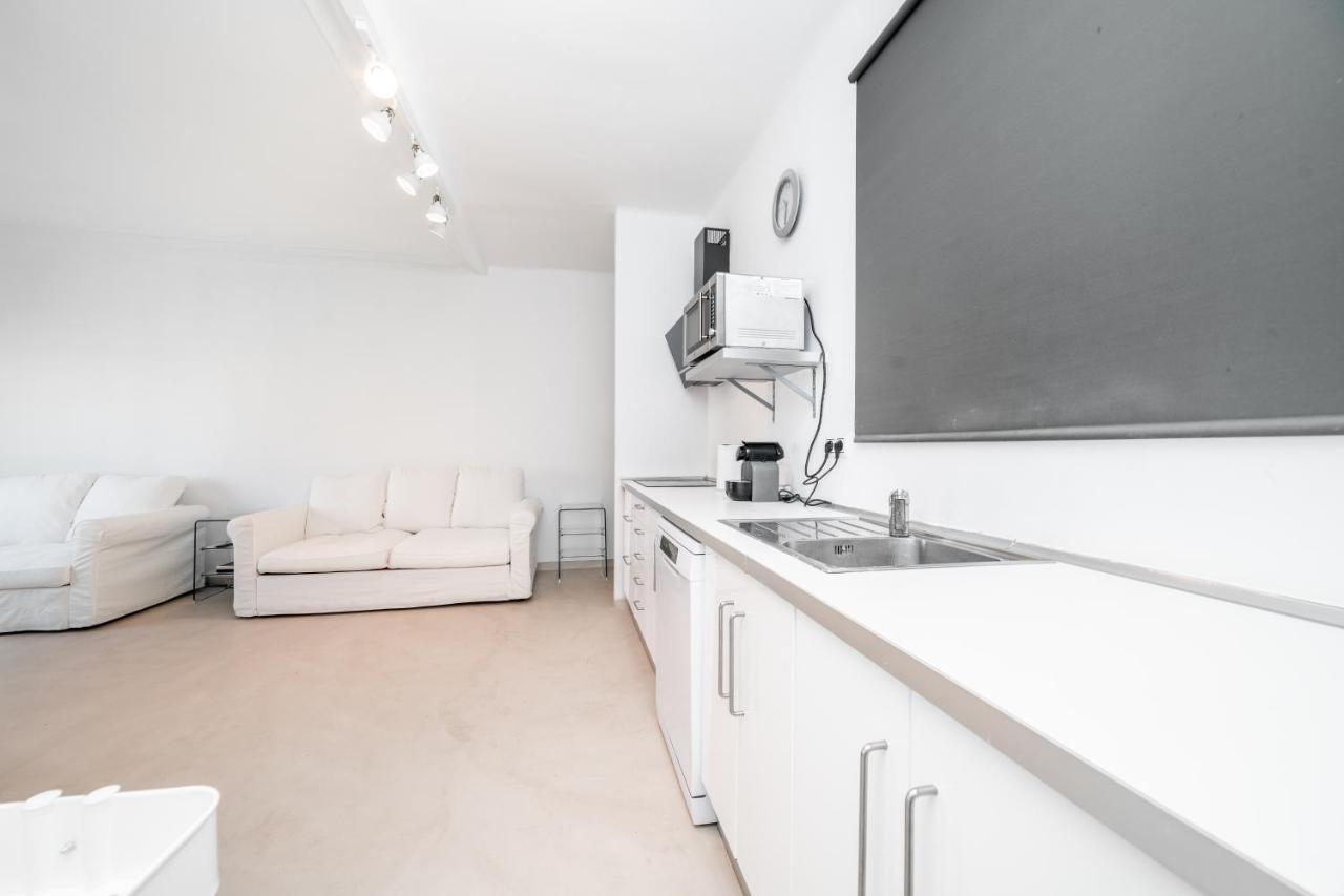 Apartamentos Gran Via 732 Barcelona Eksteriør billede